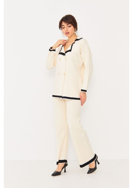 Kadın Dört Düğmeli Ceket Yaka Triko Kumaş Hırka ve Yüksek Bel Pantolon Ikili Triko Takım modelleri