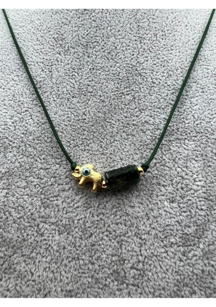 Sertifikalı Zümrüt Doğal Taş Kolye Fil Obje Detaylı Makrome Kilit Sistemi El Işçiliği indirimleri