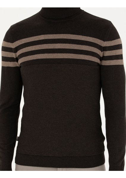 Erkek Kahverengi Slim Fit Balıkçı Yaka Triko Kazak 50278029-VR158