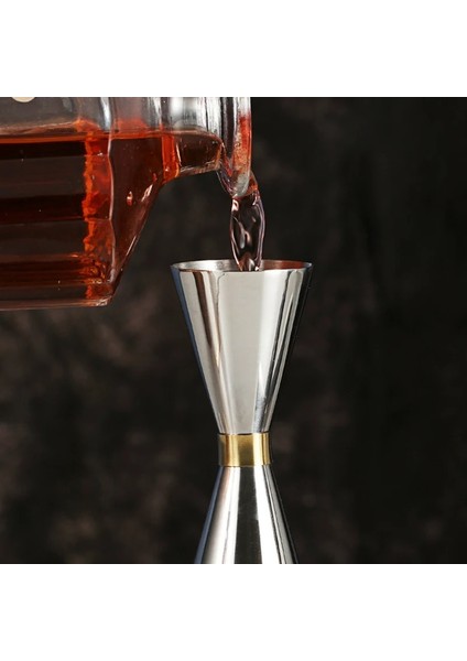 1 Adet Tarzı 1 Adet ml Paslanmaz Çelik Kokteyl Çalkalayıcı Ölçü Fincan Çift Atış Içecek Ruh Ölçüsü Jigger Mutfak Aletleri (Yurt Dışından) fırsatları