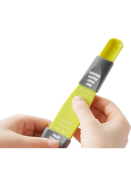 Yeşil Stil Kaşık Taşınabilir Ayarlanabilir Kantitatif Kaşık Kolay Pişirme Aracı Mutfak Yardımcısı Süt ve Toz Kaşık Ölçek Ölçme (Yurt Dışından) fırsatları