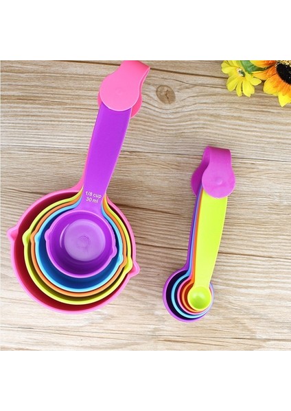 Küçük Beyaz Stil Et Ölçme Kaşıkları Renkli Plastik Ölçü Kaşığı Faydalı Şekerli Kek Pişirme Kaşığı Mutfak Pişirme Ölçme Aletleri (Yurt Dışından) fiyatları