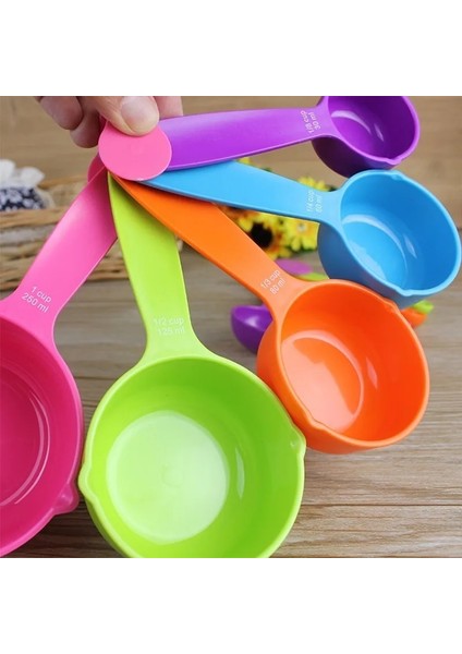 Küçük Beyaz Stil Et Ölçme Kaşıkları Renkli Plastik Ölçü Kaşığı Faydalı Şekerli Kek Pişirme Kaşığı Mutfak Pişirme Ölçme Aletleri (Yurt Dışından) indirimleri
