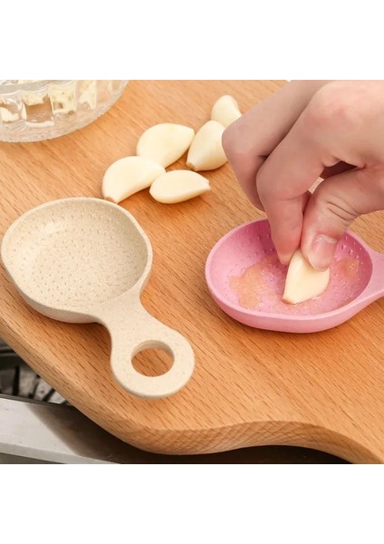 Kaşık Şekli Sarımsak Presleri Rende Mutfak Aletleri Zencefil Sarımsak Değirmenleri Parçalayıcı Öğütücü Öğütme Baharat Rende Parmak Koruyucu * 1 Adet (Yurt Dışından)