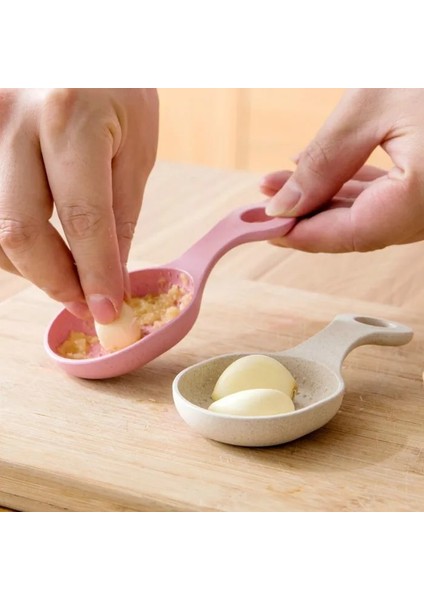 Kaşık Şekli Sarımsak Presleri Rende Mutfak Aletleri Zencefil Sarımsak Değirmenleri Parçalayıcı Öğütücü Öğütme Baharat Rende Parmak Koruyucu * 1 Adet (Yurt Dışından) modelleri