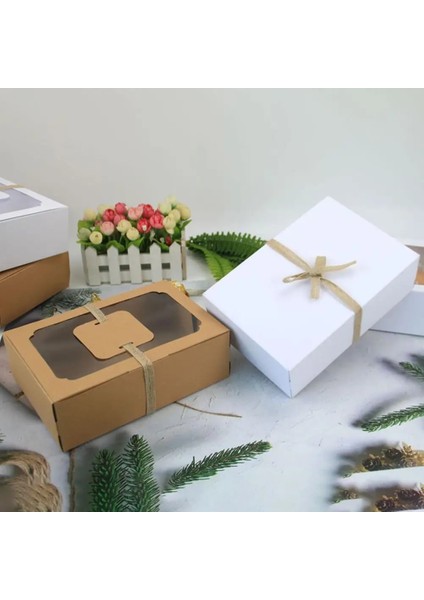 Beyaz Stil Kraft Kağıt Şeker Kutusu Favor Hediye Kutusu Pvc Şeffaf Pencere Çerezleri Kutuları Davranır Noel Yeni Yıl Düğün Parti Hediyeleri Kutuları (Yurt Dışından) indirimleri