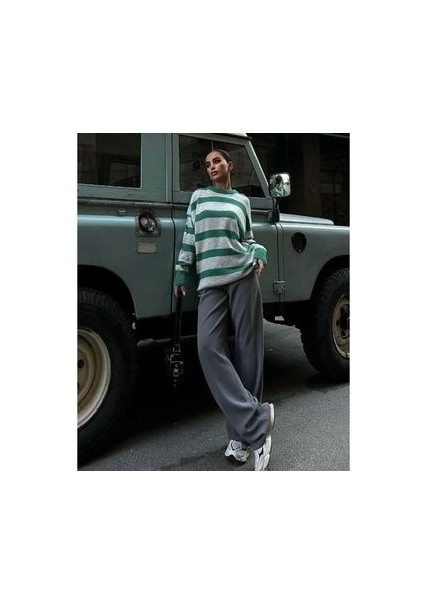 Yeşil Gri Çizgili Kadın Kazak