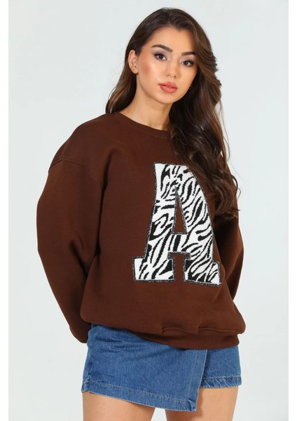 Kadın Nakışlı Şardonlu Üç Iplik Sweatshirt