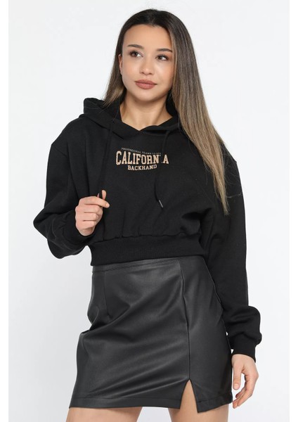 Kadın Ön Baskılı Kapüşonlu Şardonlu Crop Sweatshirt