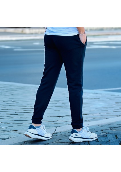 Siyah Çapraz Parçalı Üç Iplik Içi Pamuklu Paça Lastikli Eşofman Altı modelleri