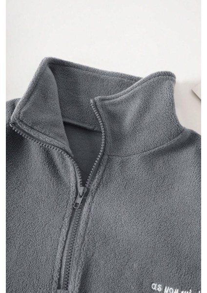 Kadın Kanguru Cepli Fermuarlı Polar Sweatshirt