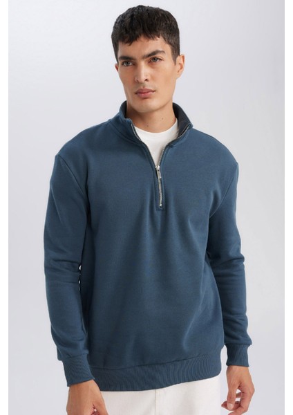 Comfort Regular Fit Rahat Kalıp Dik Yaka Fermuarlı Kalın Basic Düz Sweatshirt X7405AZ24AU