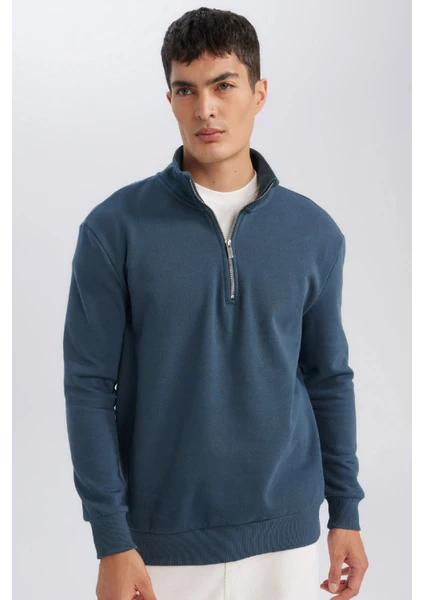 Comfort Regular Fit Rahat Kalıp Dik Yaka Fermuarlı Kalın Basic Düz Sweatshirt X7405AZ24AU