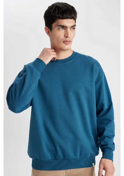 Oversize Geniş Kalıp Bisiklet Yaka Basic Düz Sweatshirt T5139AZ24SP