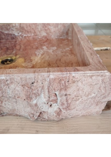 Kırmızı Traverten Batarya Çıkışlı Kare Lavabo