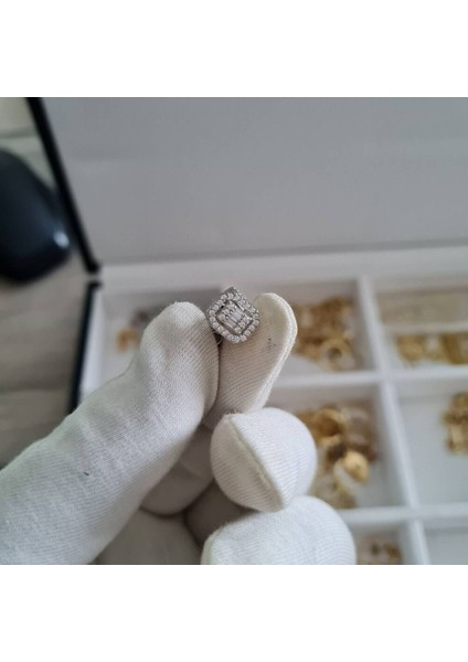 Beyaz Altın Baget Küpe fırsatları