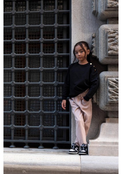 2'li Omuz Düğmeli Bel Fırfırlı Taş Gabardin Pantolon Takım modelleri