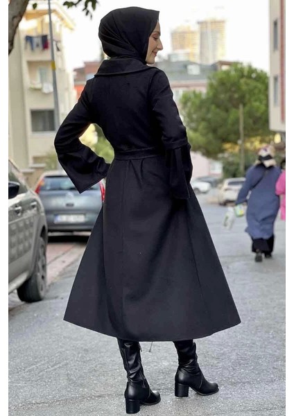 Kaşe Kaban Siyah indirimleri