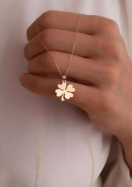 14 Ayar Altın Plaka Yonca Kolye fırsatları