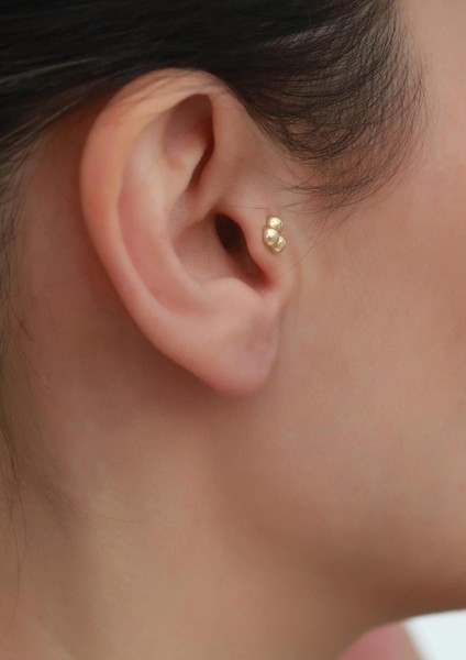 14 Ayar Altın Üç Toplu Tragus Piercing