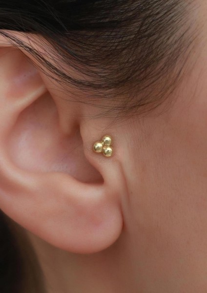 14 Ayar Altın Üç Toplu Tragus Piercing