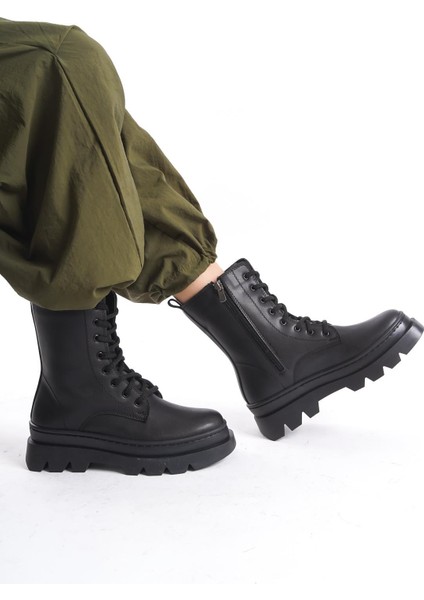 Kadın Tırtık Taban Postal Bot Bağcıklı Fermuarlı Rahat Taban Tam Kalıp Bot