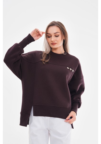 Kalp Detaylı Acı Kahve Sweatshirt