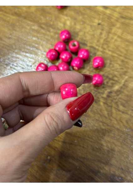 15 Adet Pembe Ahşap Takı Boncuğu 1x1 cm modelleri