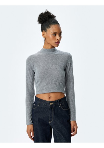 Yumuşak Dokulu Dik Yaka Uzun Kollu Crop Tişört modelleri