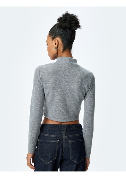 Yumuşak Dokulu Dik Yaka Uzun Kollu Crop Tişört fırsatları