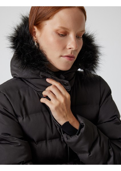 Şişme Mont Kapüşonlu Suni Kürk Yaka Cepli Fermuarlı