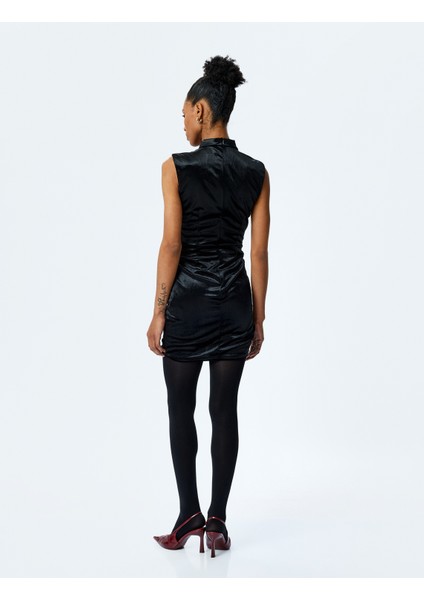 Slim Fit Degaje Yaka Kolsuz Midi Kadife Elbise fırsatları