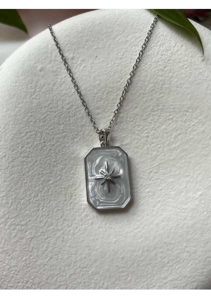 Çelik Parıltı Silver Kolye