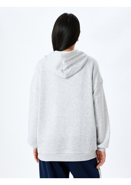 Kapüşonlu Kanguru Cepli Pamuklu Basic Sweatshirt