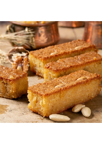 Geleneksel Cevizli - Bademli Şam Tatlısı (750G Gold Kutu)