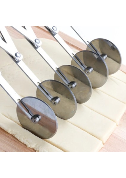 5 Tekerlekli Bıçak Stili 1 Adet Paslanmaz Çelik Hamur Bölücü Kesici Yan Makarna Bıçağı Esnek Makaralı Bıçak Tekerlekler Pizza Pasta Soyucu Fırında Aracı (Yurt Dışından)