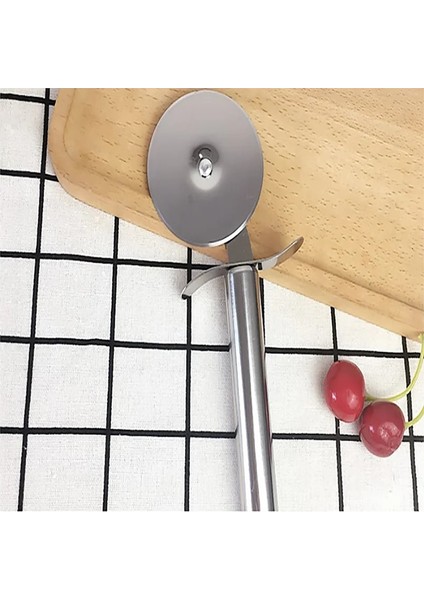 Bir Stil Paslanmaz Çelik Pizza Tek Tekerlekli Kesim Aletleri Çapı 6.5cm Ev Pizza Bıçağı Kek Aletleri Waffle Çerezler Için Tekerlek Kullanımı (Yurt Dışından) fırsatları