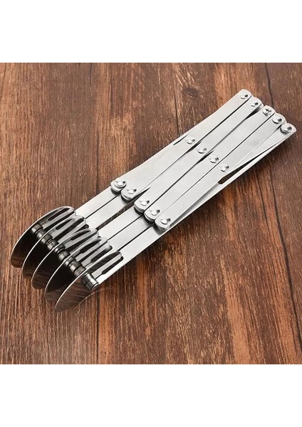 Açık Yeşil Tarzı Tekerlekler Kesici Hamur Bölücü Yan Makarna Bıçağı Esnek Makaralı Bıçak Pizza Pasta Soyucu Paslanmaz Çelik Bakeware Araçları (Yurt Dışından) modelleri