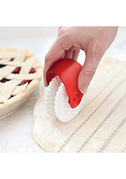 Dalga Deseni Stili Pasta Tekerleği Dekoratör Pizza Kesici Pasta Kafes Kesici Pasta Pasta Dekor Kesici Erişte Makinesi Makarna Erişte Kesici Pasta ve Ba (Yurt Dışından) fırsatları