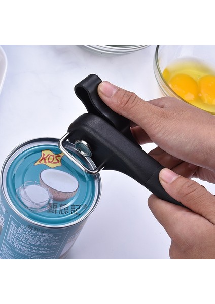 Kırmızı Stil Kolay Konserve Açacağı Güvenlik Paslanmaz Çelik Manuel Dönüş Düğmesi ile Profesyonel Zahmetsiz Açıcılar Ev Mutfak Yararlı Araçlar (Yurt Dışından) fiyatları