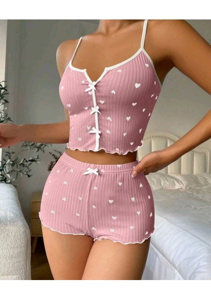 Kadın Pembe Kalpli Askılı Şortlu Pijama Takım