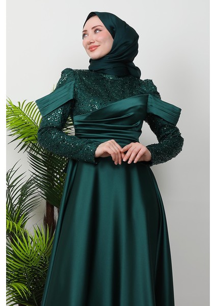 Kolu Drapeli Pullu Abiye Zümrüt indirimleri