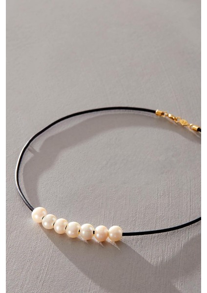 Rustik Inci Sıralı Tasma Choker Kolye