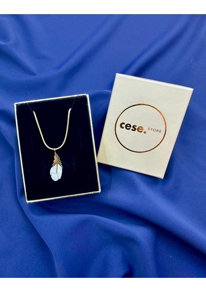 Celeste Shine Sedef Uçlu Beyaz Paslanmaz-Kararmaz Çelik Kolye