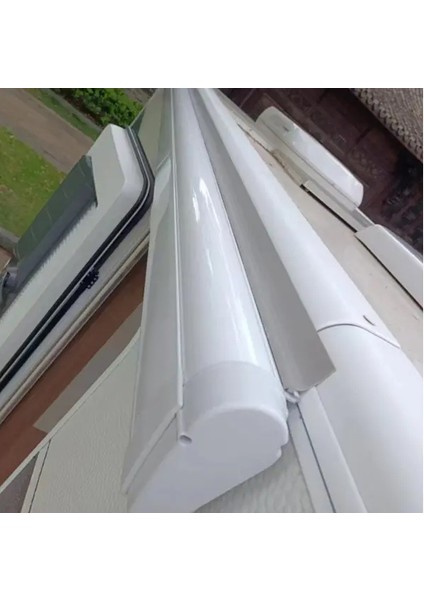 CA350TK 3.50 x 2.50 Beyaz Kasetli Duvar Tipi Karavan Tentesi