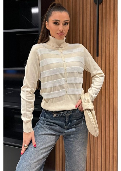 Kadın Balıkçı Yaka Düğme Detaylı Triko Kazak