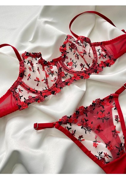 Sensual Çiçek Desen Balenli Dantelli Sütyen Takımı