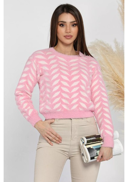 Bisiklet Yaka Desenli Yumoş Iplik Croptop Kadın Triko Kazak