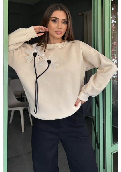 Gül Detaylı Şardonlu Sweatshirt