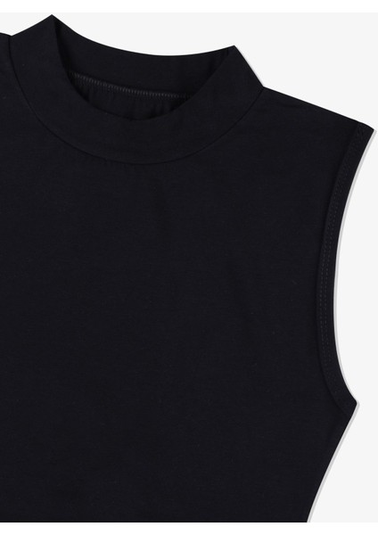 Kadın Kolsuz Likralı Pamuklu Yarım Balıkçı Body